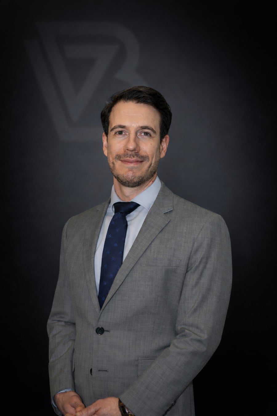 Joakim Jaksen, säljexpert och grundare av Brilliant Values — drivande inom outsourcad försäljning